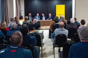 Quintana Paz ensalza el concepto de patria como contrapeso a «las instituciones globales»