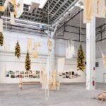 Borja-Villel materializa su andanada contra los museos tradicionales con la exposición ‘Fabular paisajes’
