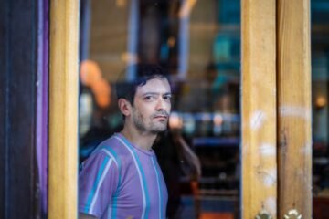 Julián Génisson, cineasta: “Cristo no rio en los Evangelios. Quizá podemos vivir sin reír”