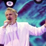 Miguel Bosé sube la temperatura en Murcia: dos horas y media de concierto en el arranque de su ‘Importante Tour’ en España