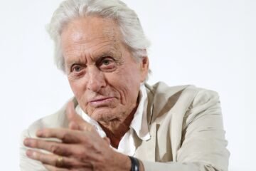 Michael Douglas asegura que no tiene “intenciones” de volver a actuar