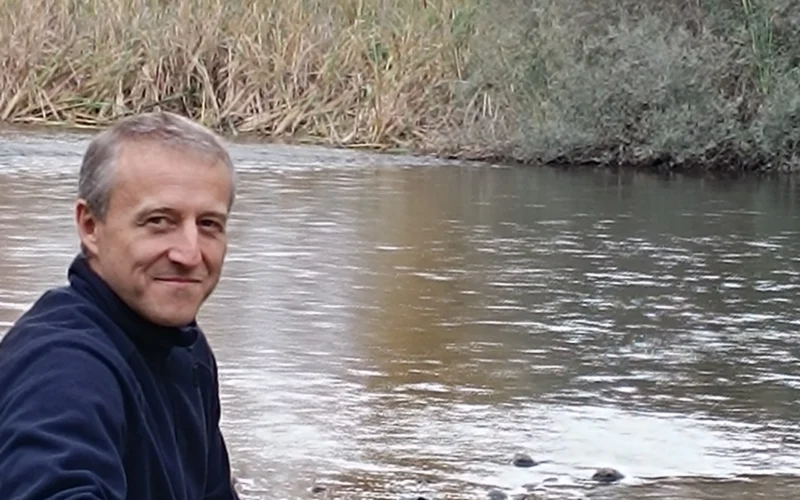 Claudiu Ion Pepelea presenta Consejos para no sufrir, una guía esencial para recuperar la paz interior