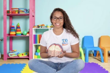 Rebeca Matos publica “Vivir la neurodivergencia”, una obra esencial para comprender y acompañar la diversidad humana