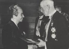 80 años Premio Nobel. El discurso íntimo y universal de Gabriela Mistral