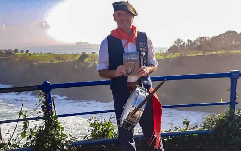 José Alberto Rodríguez Arroyo convierte el folclore cántabro en palabra viva