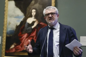 El Prado adoptará en 2026 medidas para que el museo no sea ‘como coger el metro en hora punta’, anuncia su director, Miguel Falomir