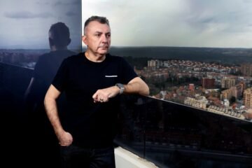 Manuel Vilas: “Cuando escuchas la frase ‘ya no estoy enamorada de ti’, ocurre un cataclismo”