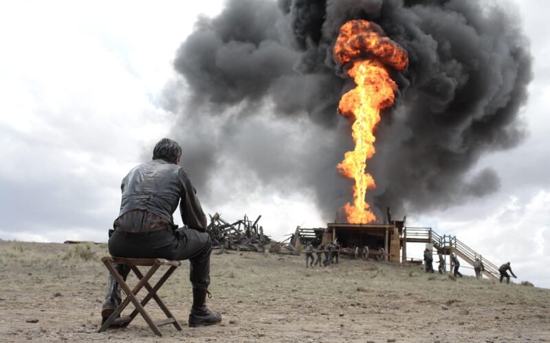 Tubos de escape, gasolina y músculos: la petromasculinidad está de vuelta