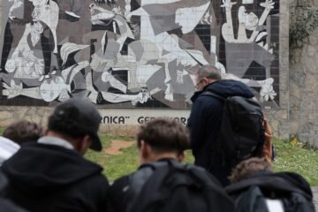 La polémica por la petición de traslado del ‘Guernica’ al País Vasco desata una bronca política nacional