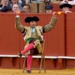 Dolor en Sevilla: Morante de la Puebla recibe una cornada de su segundo toro de la tarde