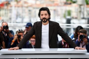 Diego Luna: “Hago un esfuerzo por tratar de no escuchar estos mensajes de odio, para no perder mi tiempo en eso”