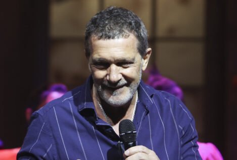 La voz de Pablo Alborán hipnotiza en el Teatro Eslava al ritmo de su ‘Km0’ y sus clásicos