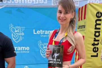 Susana Breska Sisterna emociona en Sant Jordi con ‘Ella es Agustina’, una novela negra basada en hechos reales que denuncia la violencia contra la infancia