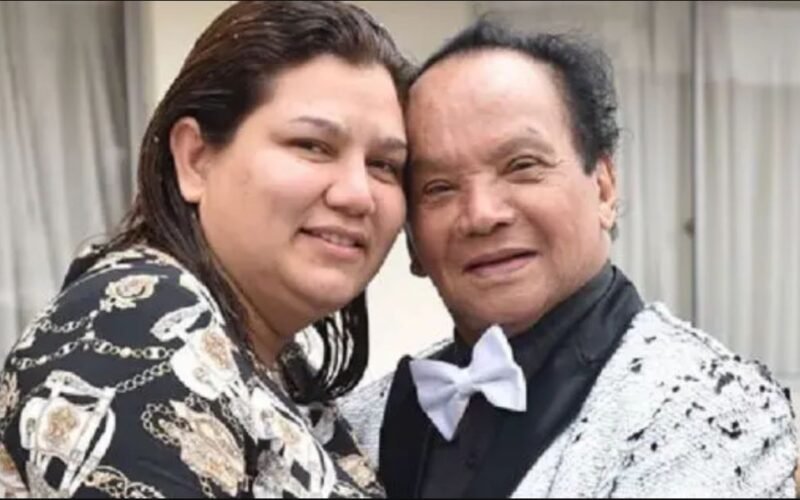 Monserrat saca pica a Heydi