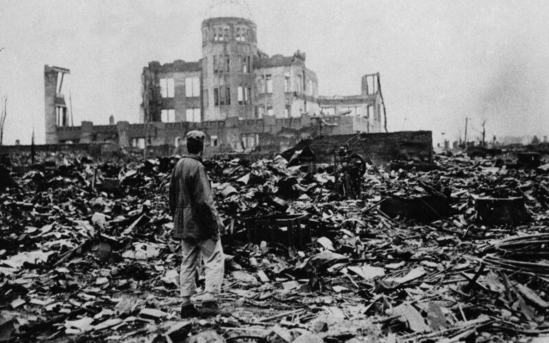 El atroz estallido atómico de Hiroshima contado a través de cinco de sus protagonistas: “Ni siquiera puedo describir del todo cómo era esa luz”