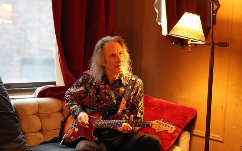 El hombre que descubrió el rock de garaje