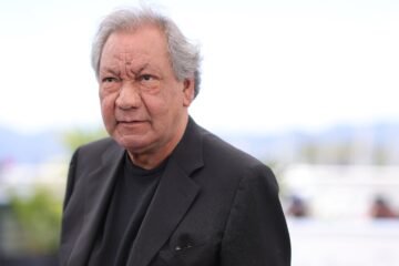 Muere el director Tony Gatlif, voz de la cultura romaní en el cine, a los 77 años