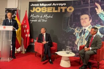 Multitudinario y emotivo homenaje a Joselito en Las Ventas: «¡Cómo huele a torero!»