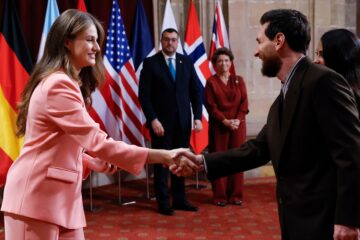 Leonor preside por primera vez en solitario la audiencia con los ganadores de los Princesa de Asturias